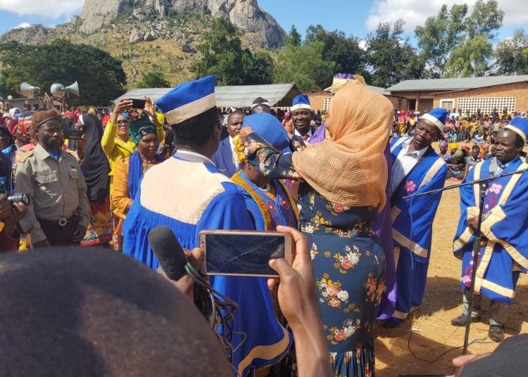 Local Government Deputy Minister Halima Daud Advises Chiefs to stay away from Corruption