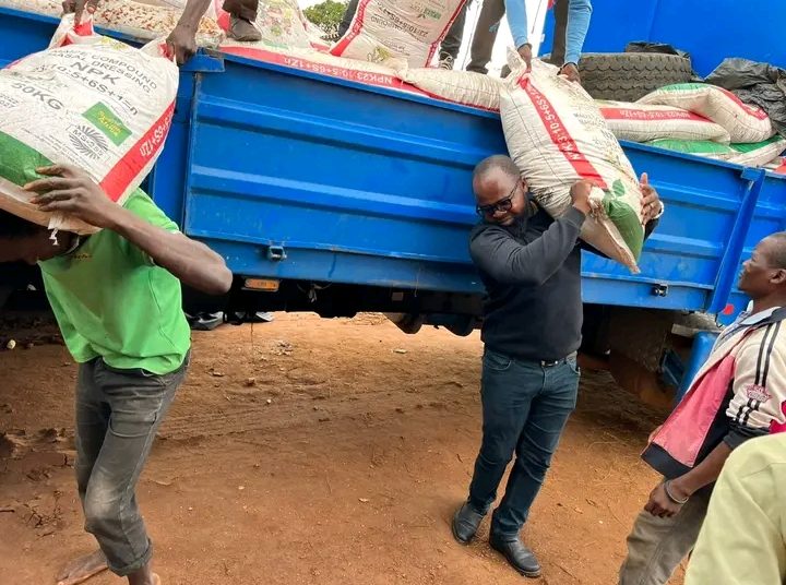 Agriculture Minister Terminates Sand Festival