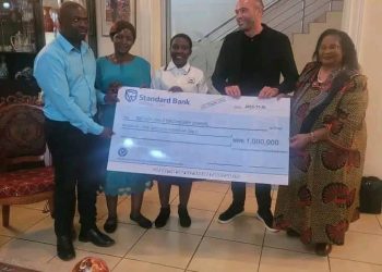 Joyce Banda Supports Female Students