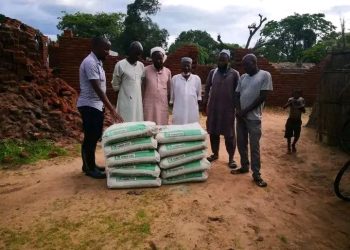 Muslim Nurses Support Mosque Construction