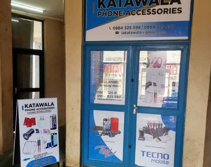 Katawala Joins Business; Urges Muslim Artists to Follow Suit