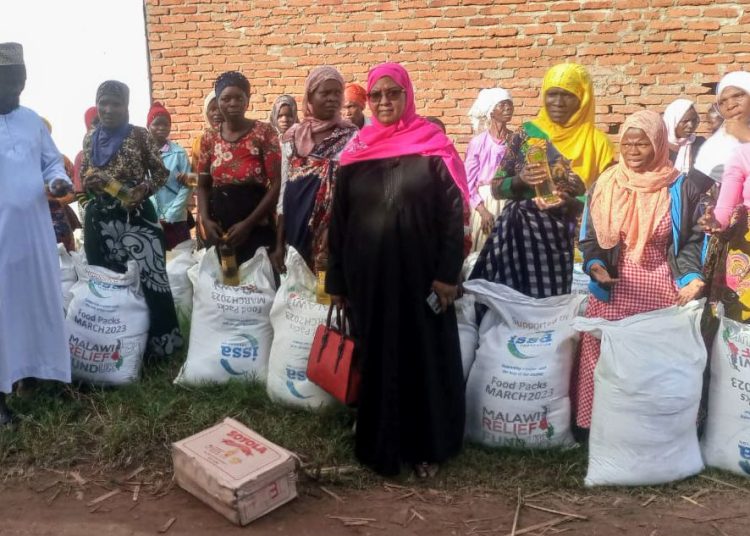 Malawi Relief Fund UK Donates Ramadhan Packs in Nkhotakota
