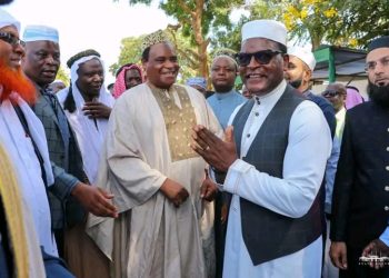 Chakwera Joins Muslims in Eid Prayers: Hails Muslims for Developing Malawi