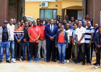 Sports Journalists Asked to Spice Up Super League